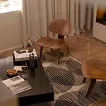 Отель Mihotel Serlin
