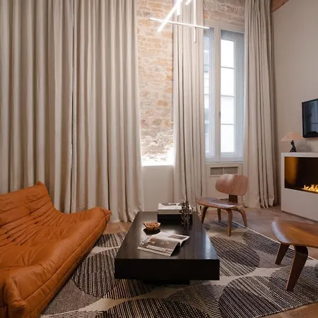 Отель Mihotel Serlin Лион